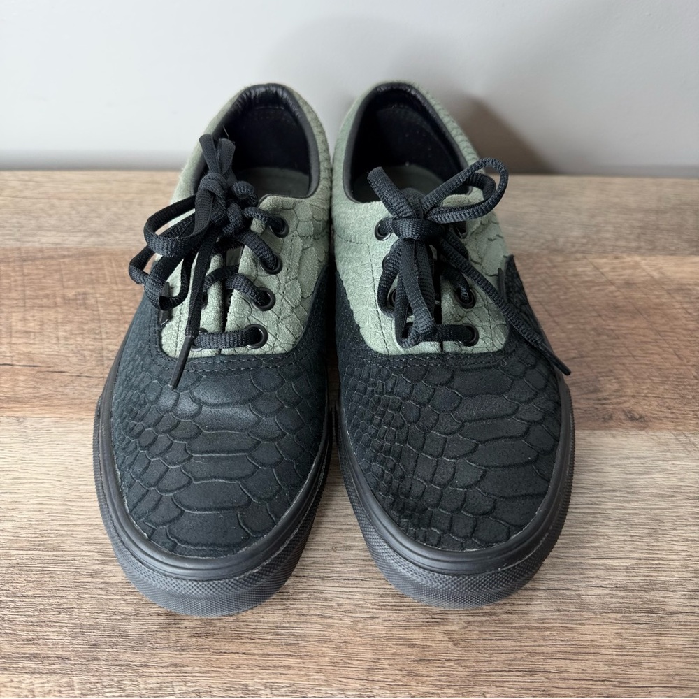 VANS Harry Potter Slytherin Laces Sneakers Black Green Snakeskin Pattern Sz 7.5 - Picture 5 of 12